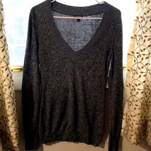 Women’s Express Sweater (size M)